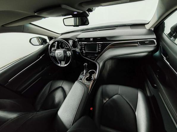 Toyota Camry VIII (XV70) с пробегом 2019 года, цена 2 199 000 рублей, 235676 км, седан, Автокод Объявления