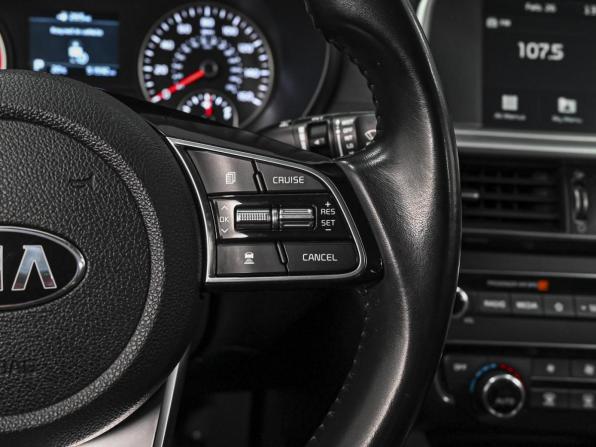 Kia Optima IV Рестайлинг с пробегом 2019 года, цена 1 918 111 рублей, 83029 км, седан, Автокод Объявления