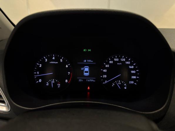 Hyundai Solaris II с пробегом 2019 года, цена 1 345 000 рублей, 116001 км, седан, Автокод Объявления