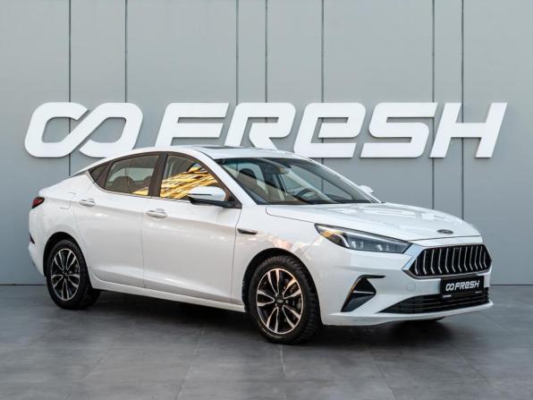 JAC J7 I с пробегом 2023 года, цена 1 085 000 рублей, 82563 км, лифтбек, Автокод Объявления