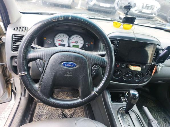 Ford Escape I Рестайлинг с пробегом 2005 года, цена 399 000 рублей, 669500 км, внедорожник, Автокод Объявления