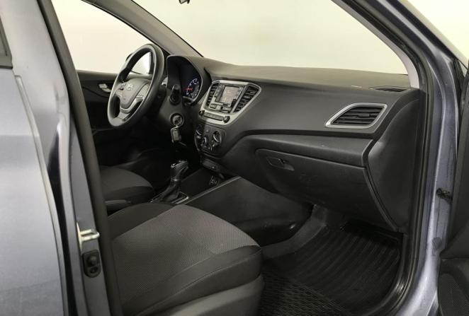 Hyundai Solaris I Рестайлинг с пробегом 2017 года, цена 1 335 000 рублей, 90773 км, седан, Автокод Объявления