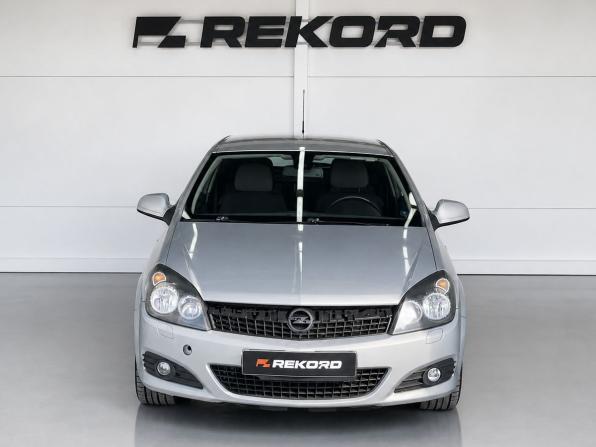 Opel Astra H Рестайлинг с пробегом 2010 года, цена 379 000 рублей, 232597 км, хэтчбек, Автокод Объявления