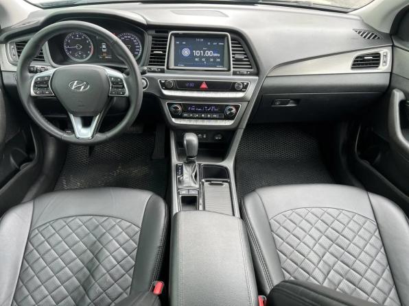 Hyundai Sonata VII (LF) Рестайлинг с пробегом 2017 года, цена 1 449 000 рублей, 185500 км, седан, Автокод Объявления