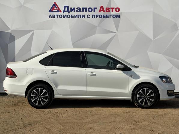 Volkswagen Polo V Рестайлинг с пробегом 2016 года, цена 760 000 рублей, 215473 км, седан, Автокод Объявления