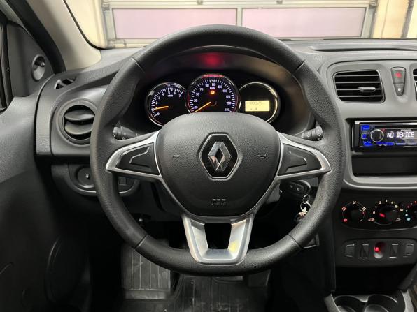 Renault Sandero II Рестайлинг с пробегом 2020 года, цена 950 000 рублей, 109929 км, хэтчбек, Автокод Объявления