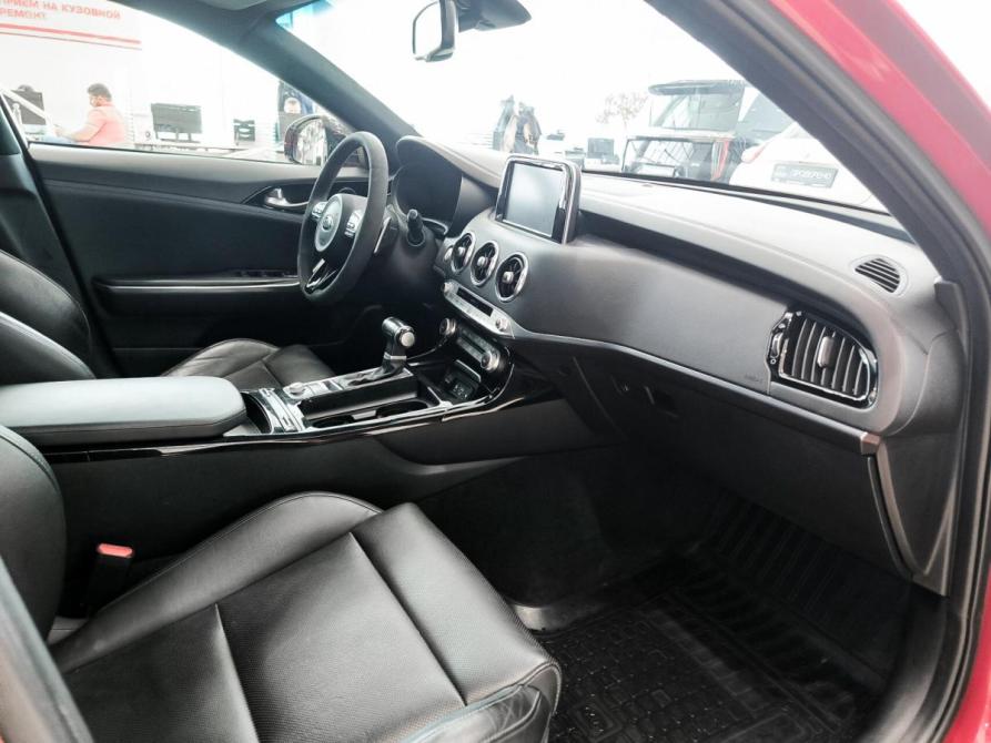 Kia Stinger I Казань  - изображение 13