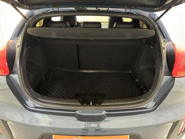 Kia Ceed GT I с пробегом 2014 года, цена 1 060 000 рублей, 143000 км, хэтчбек, Автокод Объявления