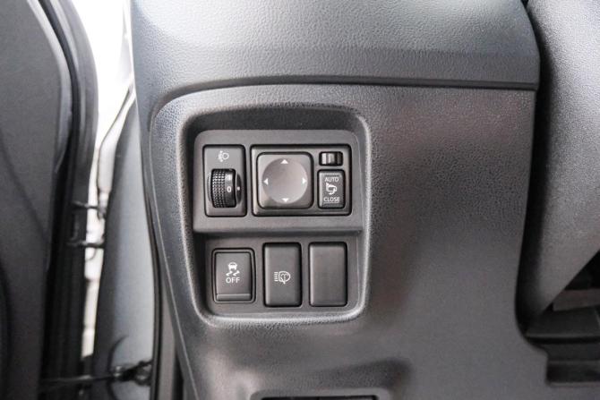 Nissan Juke I с пробегом 2011 года, цена 999 000 рублей, 122430 км, внедорожник, Автокод Объявления