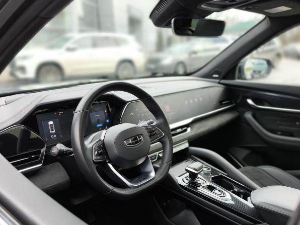 Geely Monjaro I с пробегом 2024 года, цена 3 350 000 рублей, 42560 км, внедорожник, Автокод Объявления
