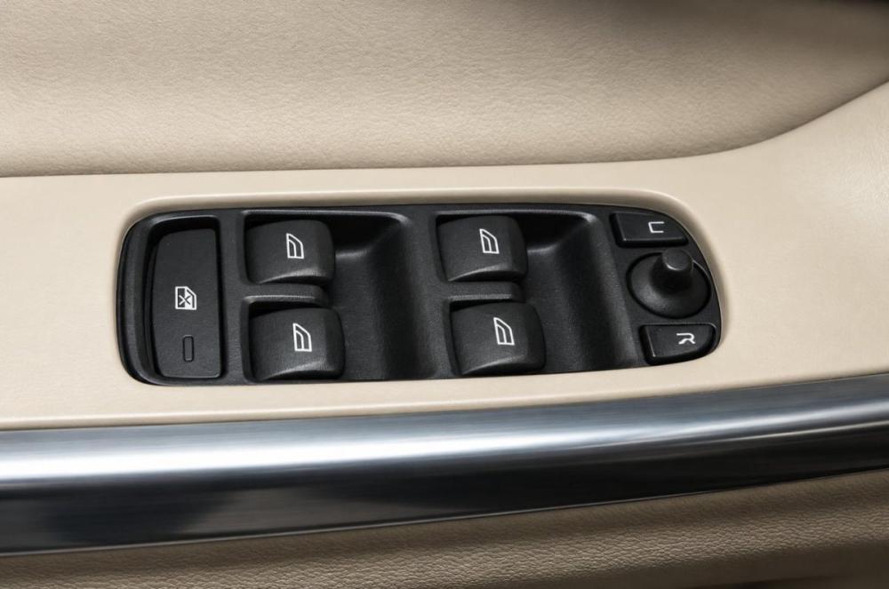 Volvo XC60 I Рестайлинг Челябинск  - изображение 15