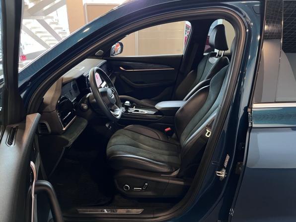 Geely Monjaro I с пробегом 2023 года, цена 3 150 000 рублей, 41121 км, внедорожник, Автокод Объявления