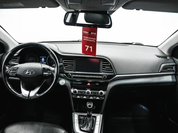 Hyundai Avante VI Рестайлинг с пробегом 2019 года, цена 1 600 000 рублей, 94153 км, седан, Автокод Объявления