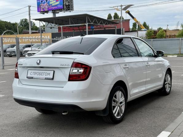Skoda Rapid I Рестайлинг с пробегом 2019 года, цена 1 448 000 рублей, 56136 км, лифтбек, Автокод Объявления