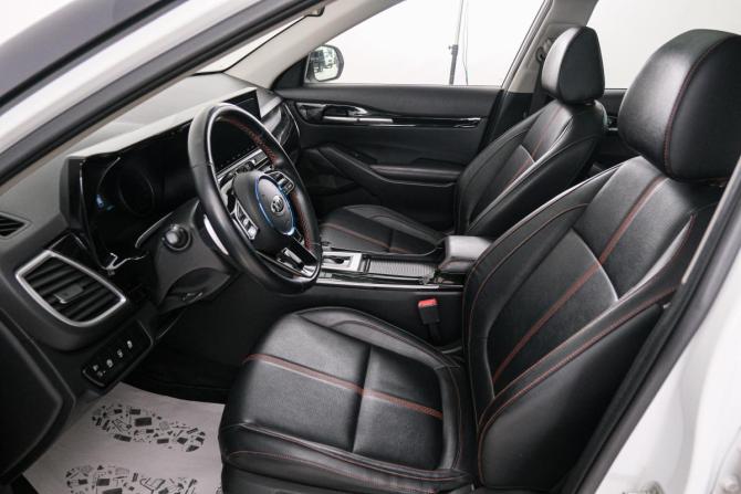 Kia KX3 с пробегом 2020 года, цена 2 359 000 рублей, 81000 км, внедорожник, Автокод Объявления
