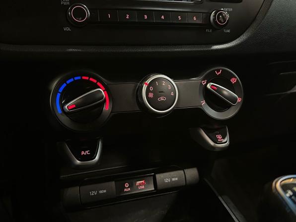 Kia Rio IV с пробегом 2020 года, цена 1 349 990 рублей, 175221 км, хэтчбек, Автокод Объявления