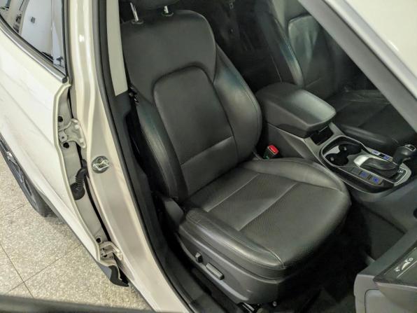 Hyundai Santa Fe III Рестайлинг с пробегом 2016 года, цена 2 425 000 рублей, 93999 км, внедорожник, Автокод Объявления