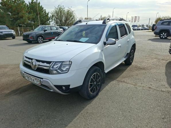 Renault Duster I Рестайлинг с пробегом 2017 года, цена 1 300 000 рублей, 193094 км, внедорожник, Автокод Объявления