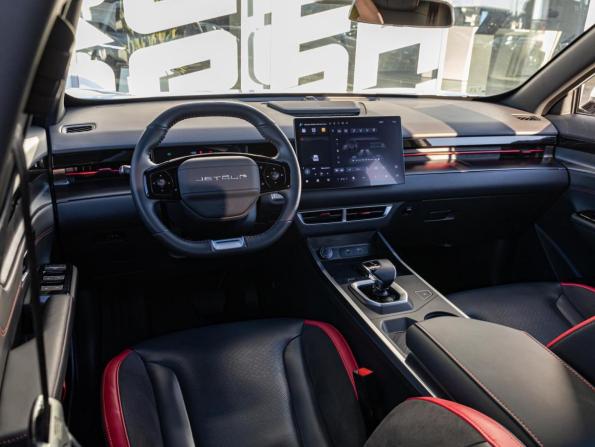 JETOUR DASHING I с пробегом 2024 года, цена 2 049 000 рублей, 25193 км, внедорожник, Автокод Объявления