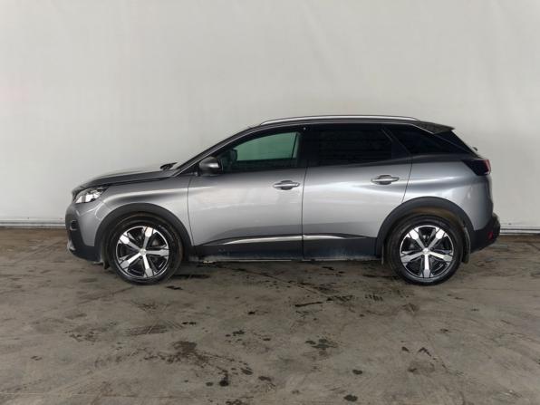 Peugeot 3008 II с пробегом 2017 года, цена 1 570 000 рублей, 123000 км, внедорожник, Автокод Объявления