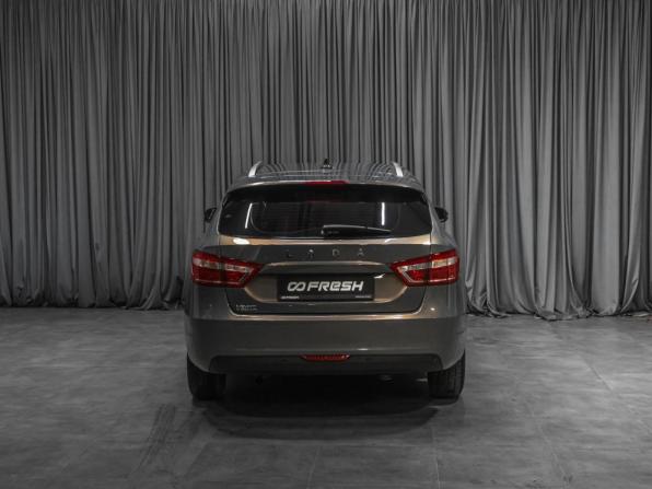 Lada (ВАЗ) Vesta I с пробегом 2020 года, цена 1 049 000 рублей, 101981 км, универсал, Автокод Объявления