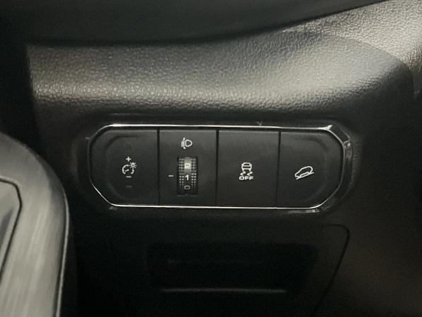 Haval Jolion I Рестайлинг с пробегом 2024 года, цена 2 220 000 рублей, 29957 км, внедорожник, Автокод Объявления