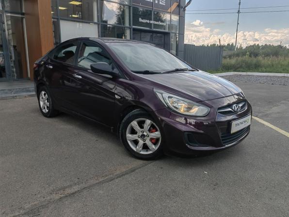 Hyundai Solaris I с пробегом 2012 года, цена 850 000 рублей, 79072 км, седан, Автокод Объявления