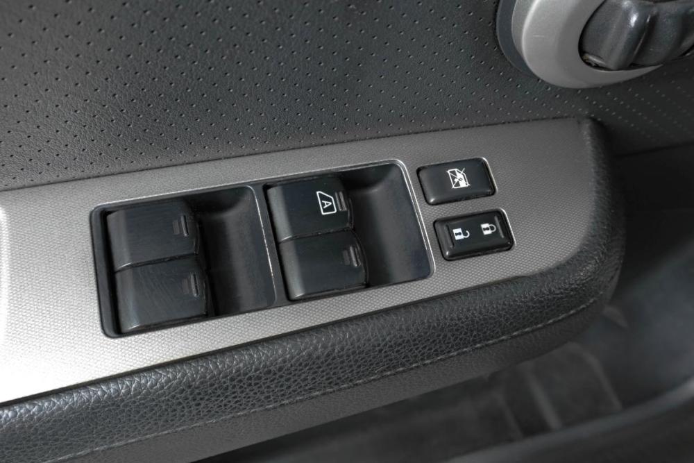 Nissan Tiida I Тюмень  - изображение 19