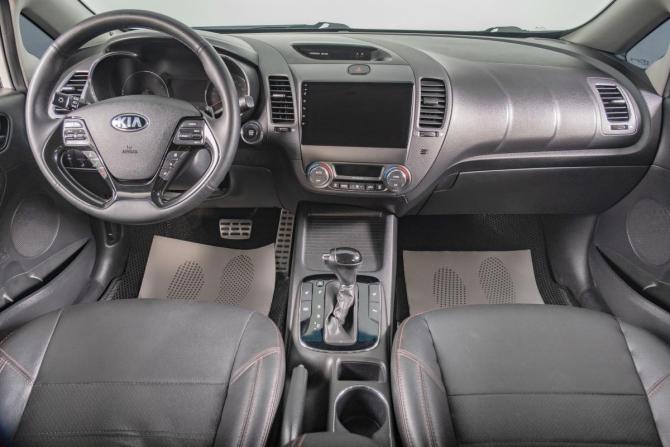 Kia Cerato III Рестайлинг (Classic) с пробегом 2017 года, цена 1 529 000 рублей, 142000 км, седан, Автокод Объявления
