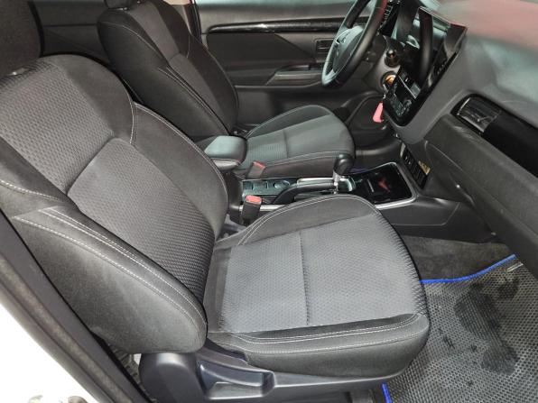 Mitsubishi Outlander III Рестайлинг 3 с пробегом 2019 года, цена 2 095 000 рублей, 109601 км, внедорожник, Автокод Объявления
