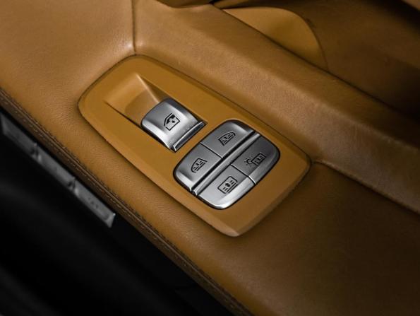 BMW 7 серии VI (G11/G12) с пробегом 2017 года, цена 2 499 000 рублей, 23000 км, седан, Автокод Объявления