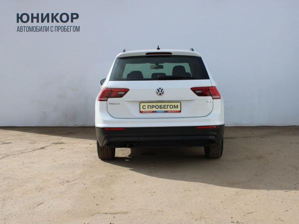 Volkswagen Tiguan II с пробегом 2018 года, цена 1 899 000 рублей, 133526 км, внедорожник, Автокод Объявления