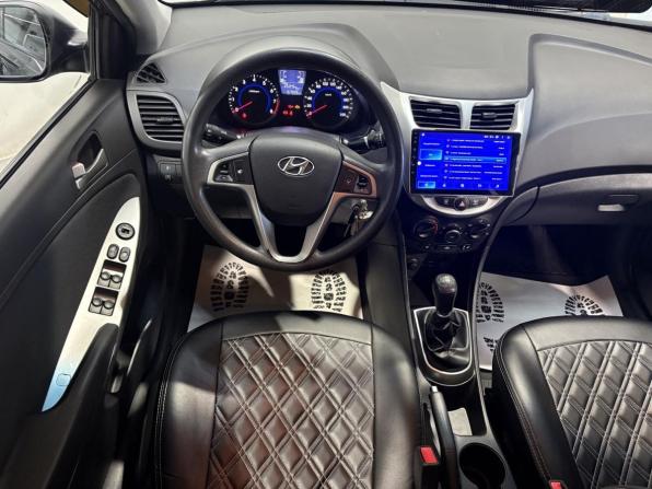 Hyundai Solaris I Рестайлинг с пробегом 2015 года, цена 960 000 рублей, 157954 км, седан, Автокод Объявления
