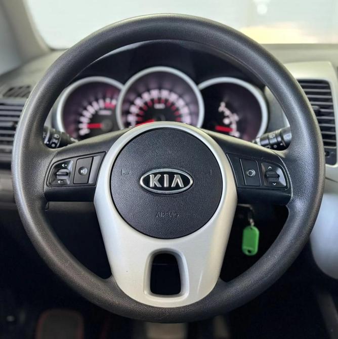 Kia Venga I Шахты  - изображение 13