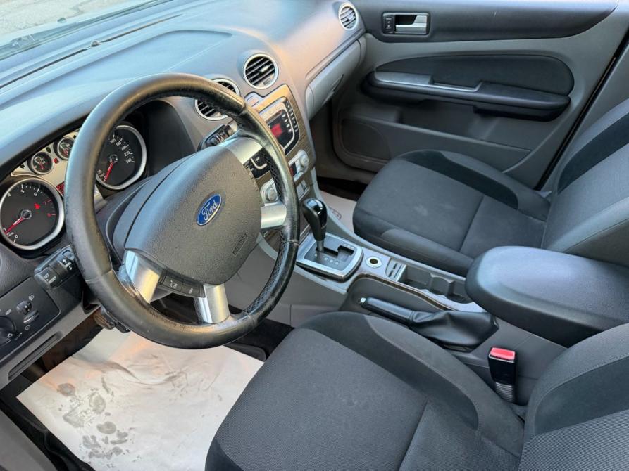 Ford Focus II Рестайлинг Санкт-Петербург  - изображение 5