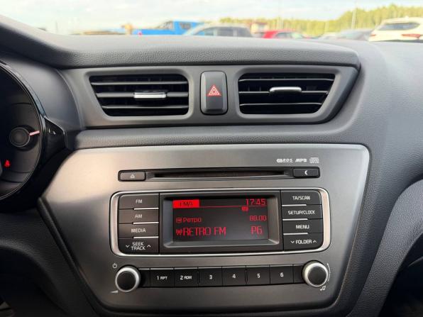 Kia Rio III Рестайлинг с пробегом 2015 года, цена 825 000 рублей, 241036 км, седан, Автокод Объявления