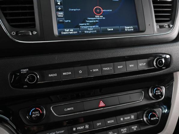 Kia Carnival III с пробегом 2019 года, цена 3 255 000 рублей, 93920 км, минивэн, Автокод Объявления