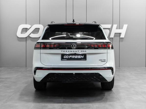 Volkswagen Teramont II (China Market) с пробегом 2026 года, цена 5 949 000 рублей, 36 км, внедорожник, Автокод Объявления
