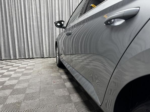 Skoda Superb III Рестайлинг с пробегом 2019 года, цена 2 700 000 рублей, 108063 км, лифтбек, Автокод Объявления