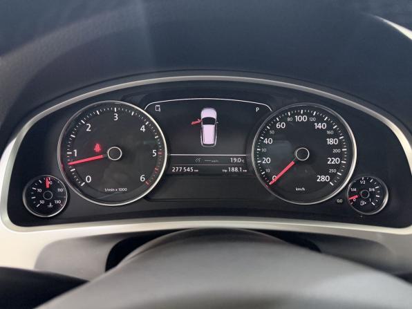 Volkswagen Touareg II с пробегом 2011 года, цена 1 780 000 рублей, 277545 км, внедорожник, Автокод Объявления
