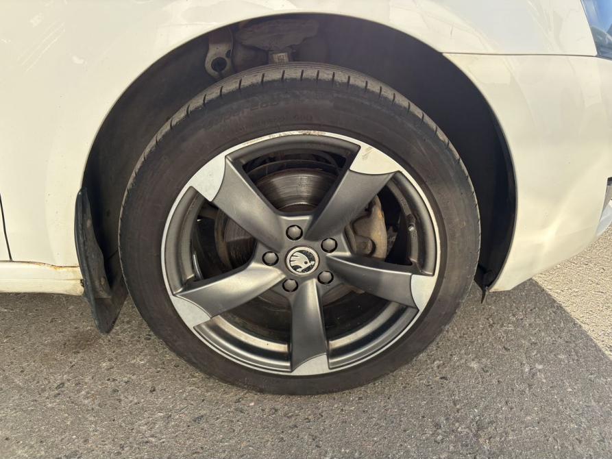 Skoda Octavia III (A7) Москва  - изображение 12