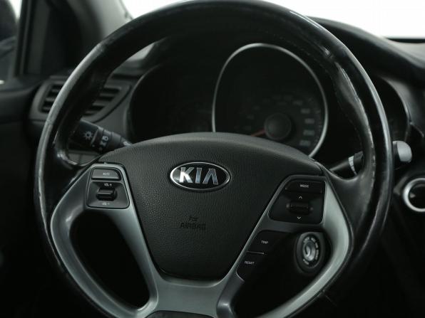 Kia Rio III Рестайлинг с пробегом 2017 года, цена 991 000 рублей, 168800 км, седан, Автокод Объявления