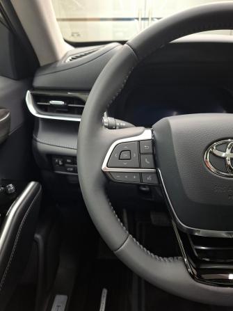 Toyota Highlander IV (XU70) с пробегом 2026 года, цена 5 850 000 рублей, 17 км, внедорожник, Автокод Объявления