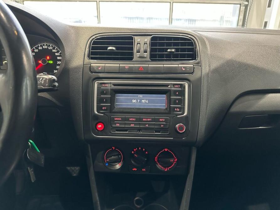 Volkswagen Polo V Рестайлинг Москва  - изображение 16