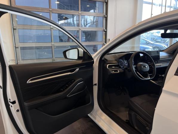 Geely Emgrand II с пробегом 2024 года, цена 1 923 000 рублей, 16307 км, седан, Автокод Объявления