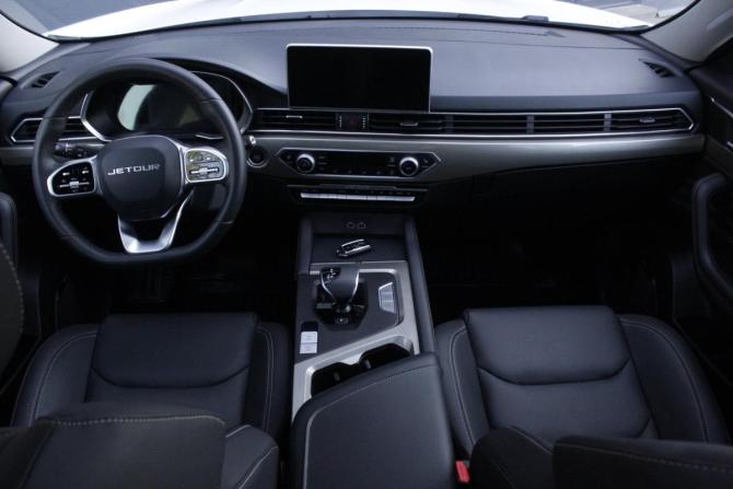 JETOUR X70 I Рестайлинг 2 с пробегом 2024 года, цена 1 895 000 рублей, 9758 км, внедорожник, Автокод Объявления