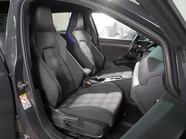 Volkswagen Golf VIII с пробегом 2020 года, цена 2 859 000 рублей, 74391 км, хэтчбек, Автокод Объявления