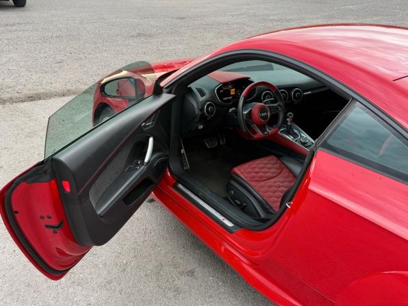 Audi TT III (8S) с пробегом 2015 года, цена 2 999 000 рублей, 71823 км, купе, Автокод Объявления