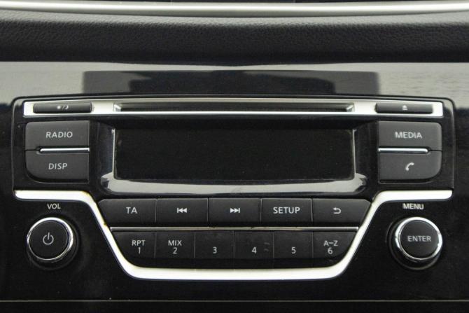 Nissan Qashqai II с пробегом 2017 года, цена 1 439 000 рублей, 200000 км, внедорожник, Автокод Объявления