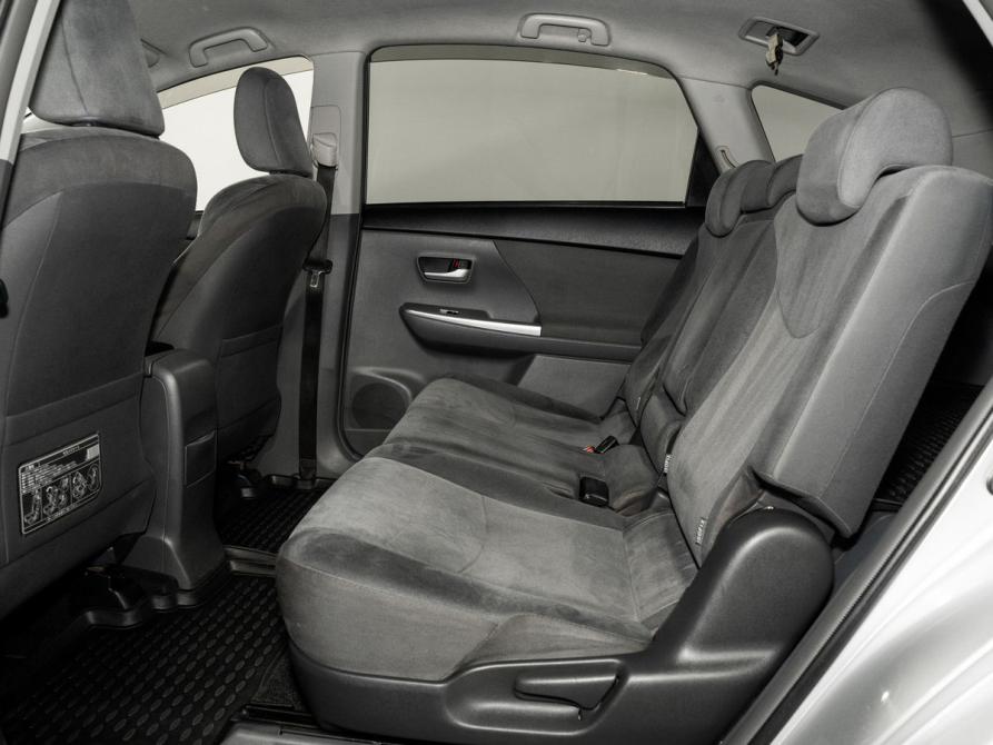 Toyota Prius Alpha I (ZVW40/41) Иркутск  - изображение 7